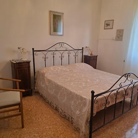 Casa Rachele לינה וארוחת בוקר 2*