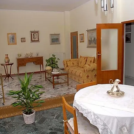 Alojamento de Acomodação e Pequeno-almoço Casa Rachele 2*